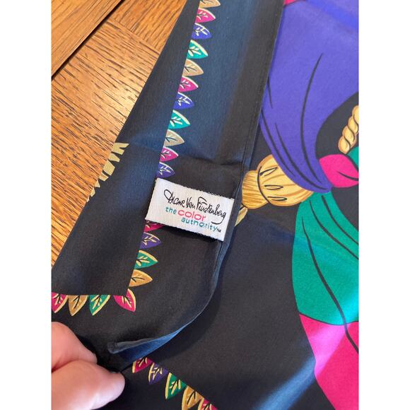 Diane Von Furstenberg silk scarf - Picture 2 of 6